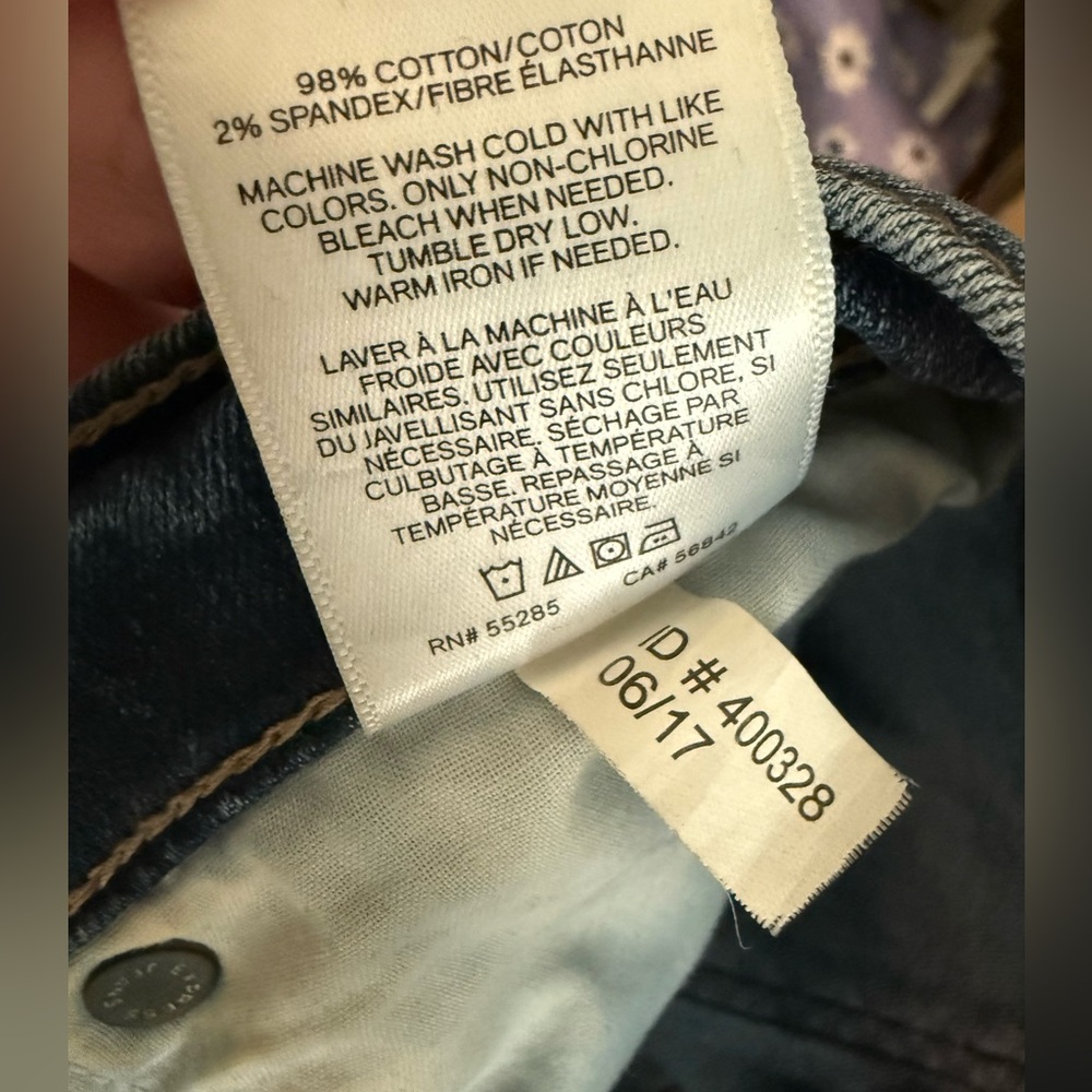 Express Girlfriend High Rise Jeans - Picture 12 of 13